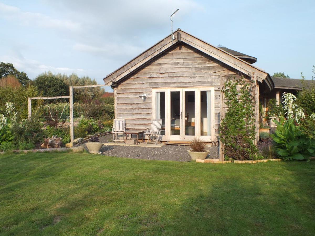 Three Oaks Nursery Chichester Exterior foto